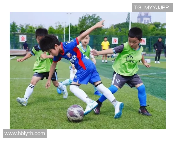 追逐绿茵场上的梦想与激情,喜欢足球明星的女人们的独特魅力与故事